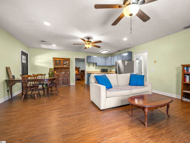 140 Joanda Farm Road, Mooresboro, SC 28114