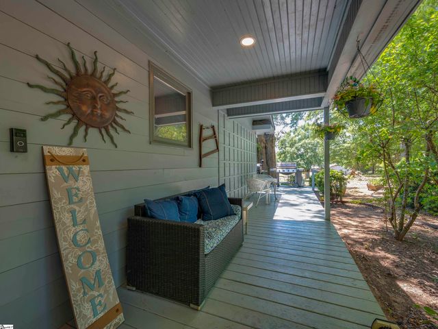140 Joanda Farm Road, Mooresboro, SC 28114