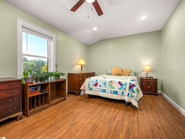 140 Joanda Farm Road, Mooresboro, SC 28114