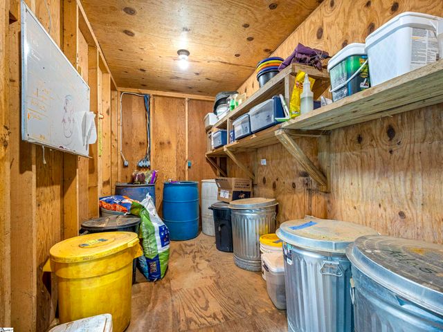 140 Joanda Farm Road, Mooresboro, SC 28114