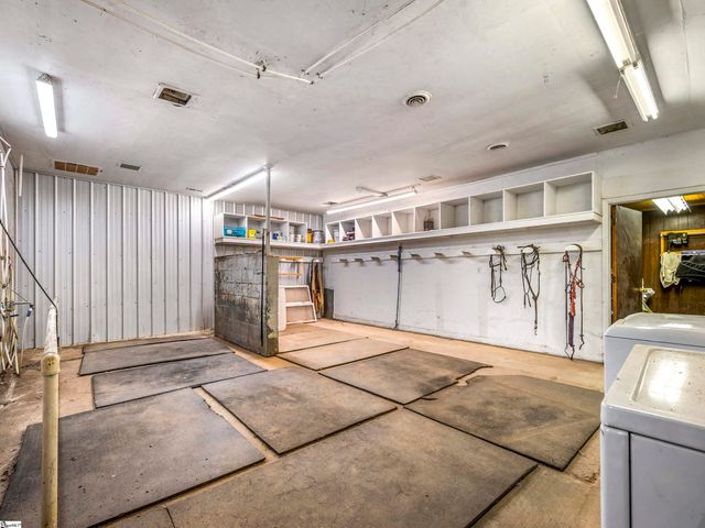 140 Joanda Farm Road, Mooresboro, SC 28114