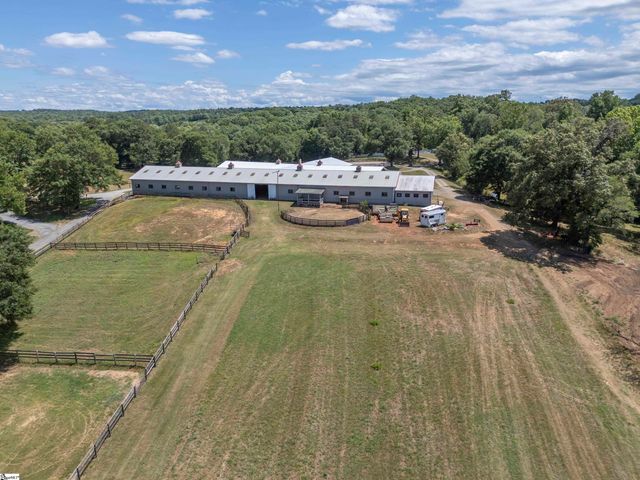 140 Joanda Farm Road, Mooresboro, SC 28114