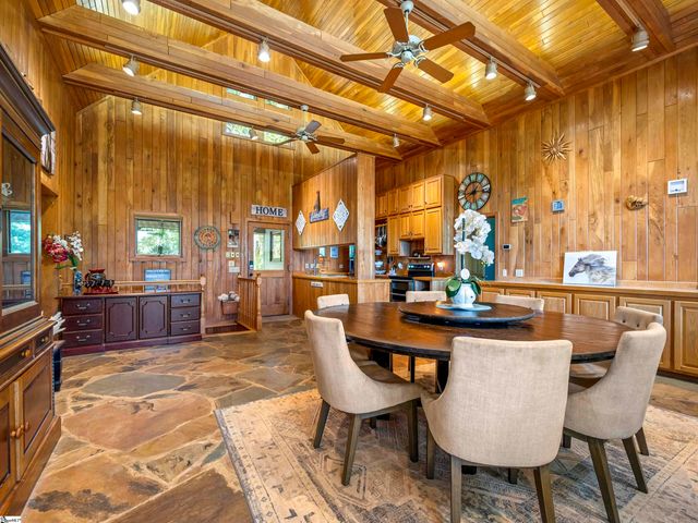 140 Joanda Farm Road, Mooresboro, SC 28114