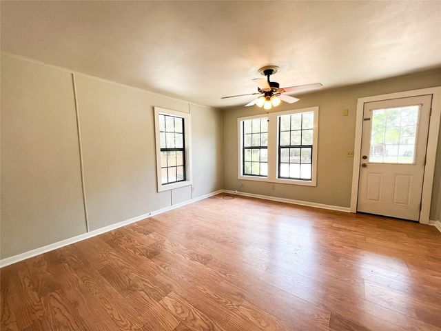 1425-1435 Groesbeck Street, Stephenville, TX 76401