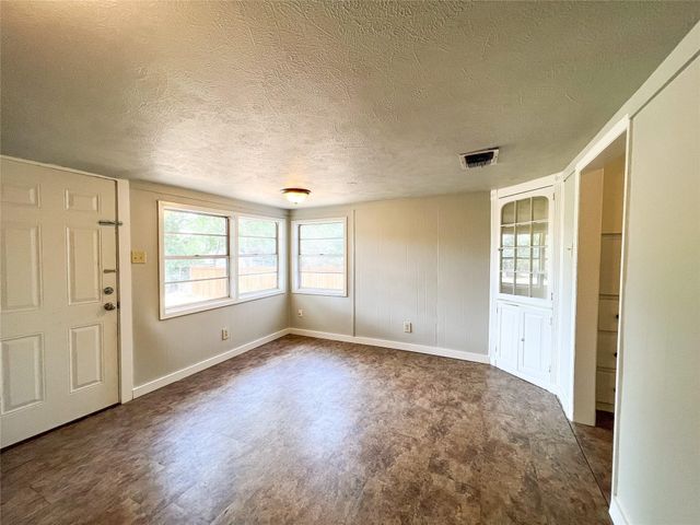 1425-1435 Groesbeck Street, Stephenville, TX 76401