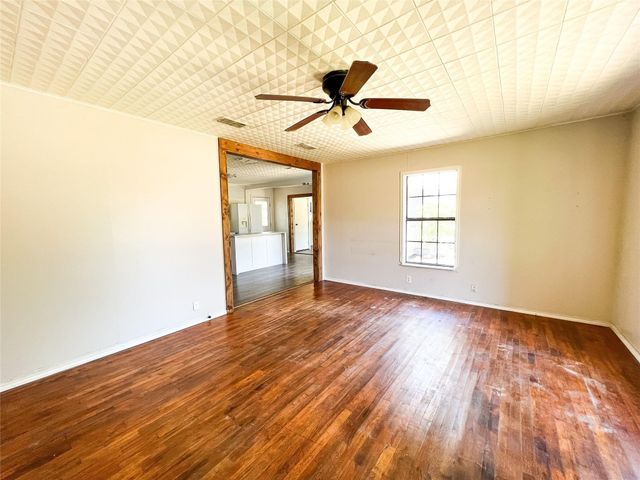 1425-1435 Groesbeck Street, Stephenville, TX 76401