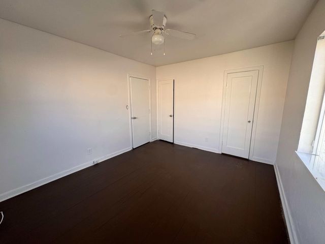 2515 Avenue E, Riviera Beach, FL 33404