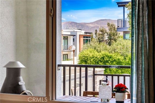 114 Epic, Irvine, CA 92618