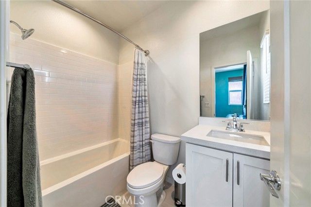 114 Epic, Irvine, CA 92618