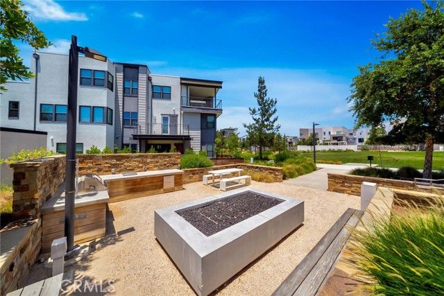 114 Epic, Irvine, CA 92618