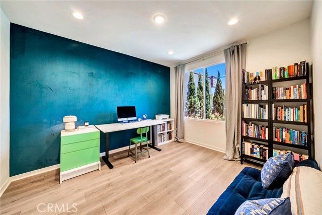 114 Epic, Irvine, CA 92618