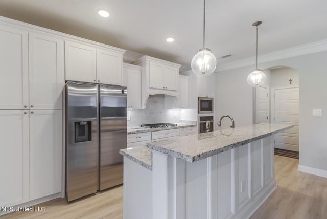 10663 Wren Grove, Gulfport, MS 39503