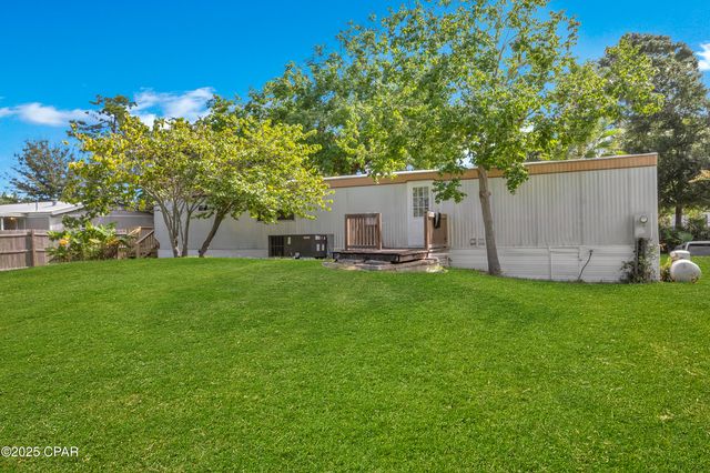 2518 Shady Oak Court, Panama City, FL 32408