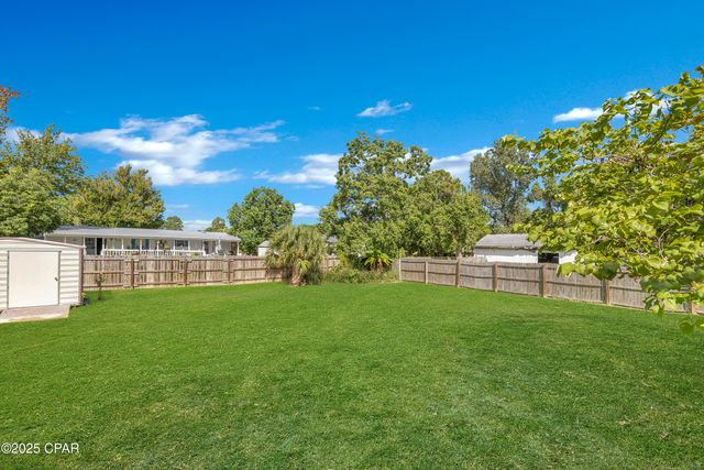 2518 Shady Oak Court, Panama City, FL 32408