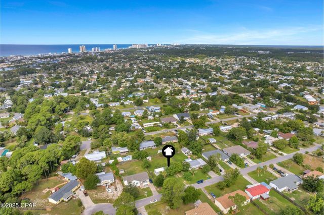 2518 Shady Oak Court, Panama City, FL 32408