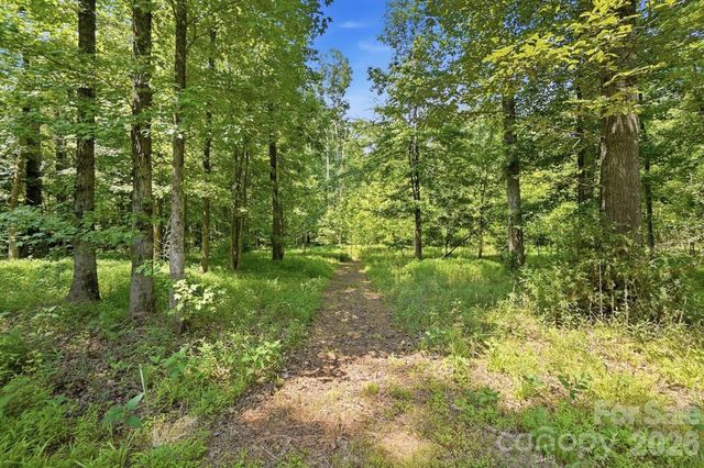 9151 Vagabond Road, Charlotte, NC 28227