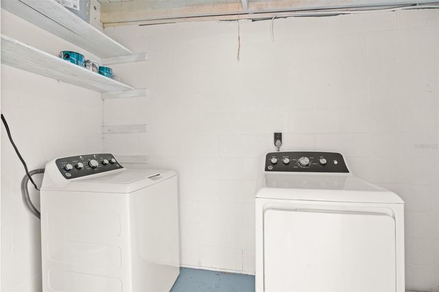 6045 DOGWOOD DRIVE, Orlando, FL 32807