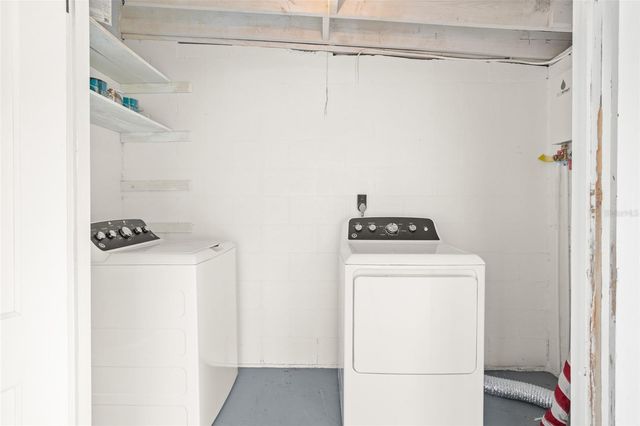 6045 DOGWOOD DRIVE, Orlando, FL 32807