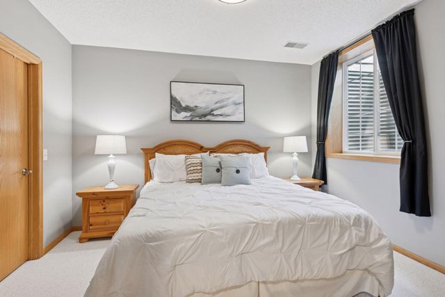 18396 Cattail Court, Eden Prairie, MN 55346