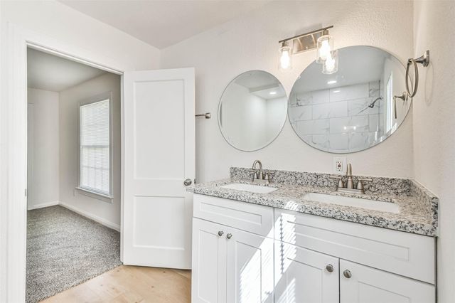 105 Live Oak Street, Baytown, TX 77520