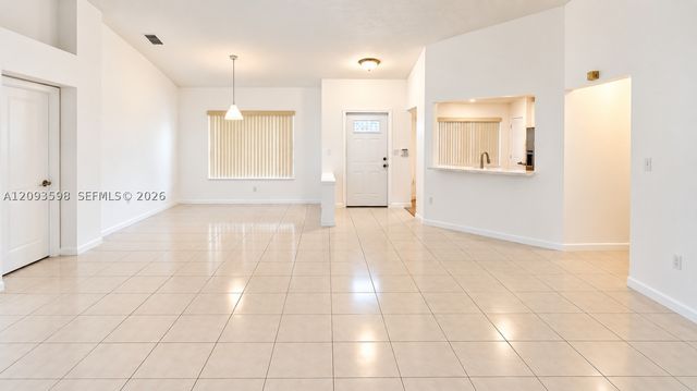 18825 NW 52nd Ct, Miami Gardens, FL 33055