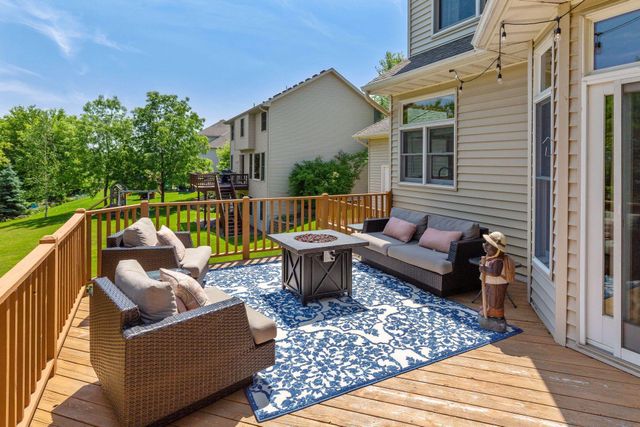 18150 Gladstone Boulevard N, Maple Grove, MN 55311