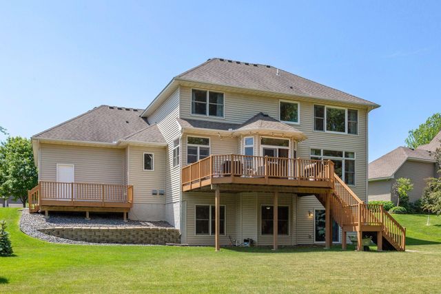 18150 Gladstone Boulevard N, Maple Grove, MN 55311