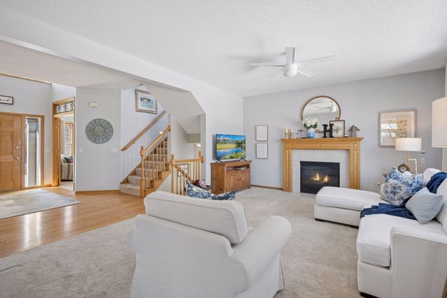 18150 Gladstone Boulevard N, Maple Grove, MN 55311