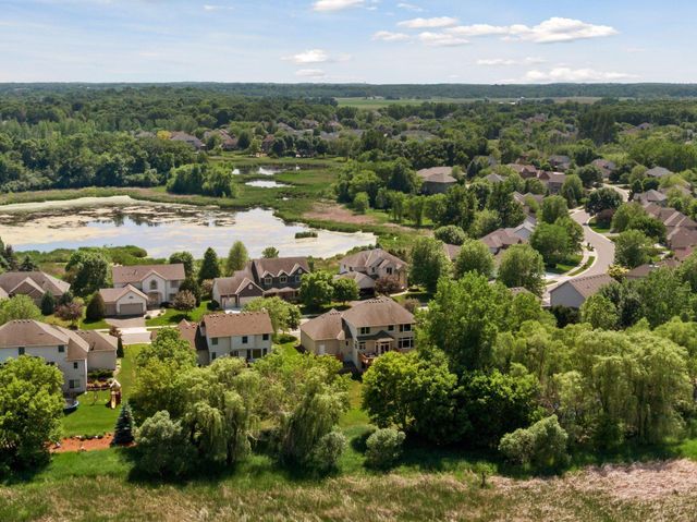 18150 Gladstone Boulevard N, Maple Grove, MN 55311