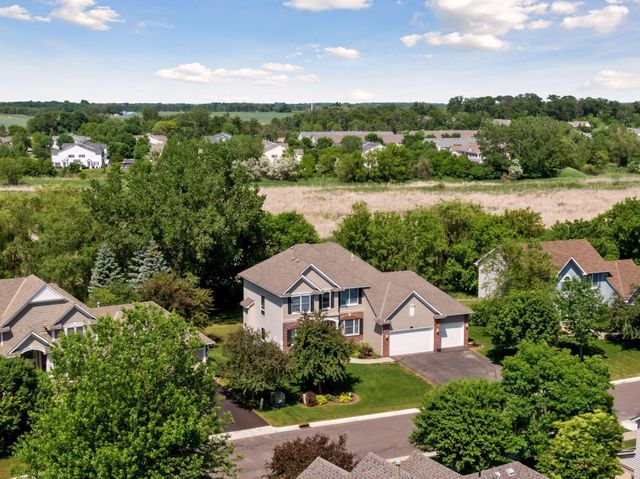 18150 Gladstone Boulevard N, Maple Grove, MN 55311