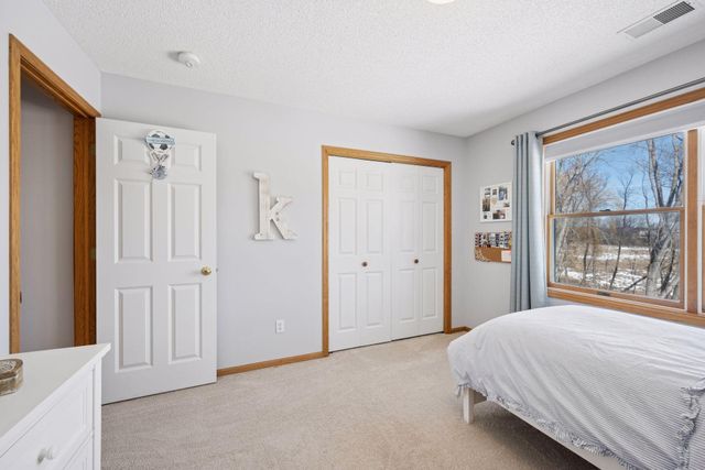 18150 Gladstone Boulevard N, Maple Grove, MN 55311