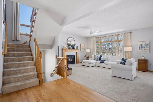 18150 Gladstone Boulevard N, Maple Grove, MN 55311