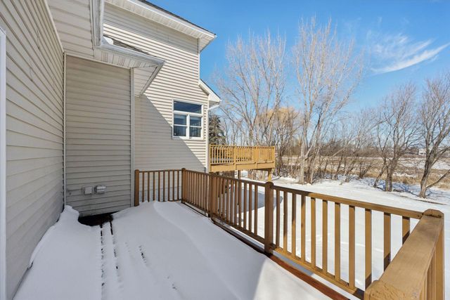 18150 Gladstone Boulevard N, Maple Grove, MN 55311