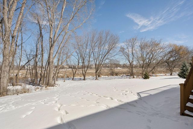 18150 Gladstone Boulevard N, Maple Grove, MN 55311