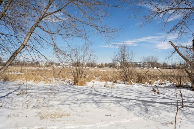 18150 Gladstone Boulevard N, Maple Grove, MN 55311