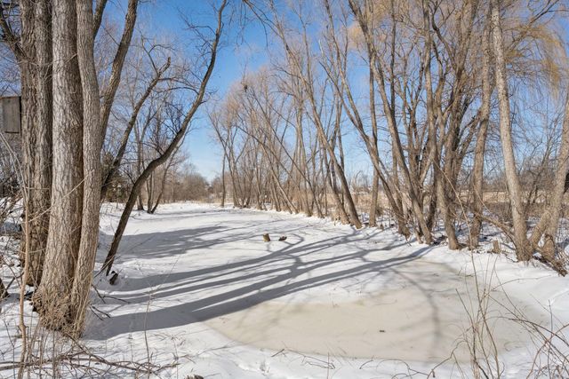 18150 Gladstone Boulevard N, Maple Grove, MN 55311