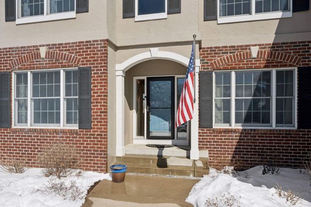 18150 Gladstone Boulevard N, Maple Grove, MN 55311