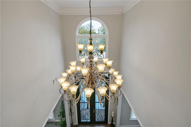 5455 Woodrun Lane, Alpharetta, GA 30005