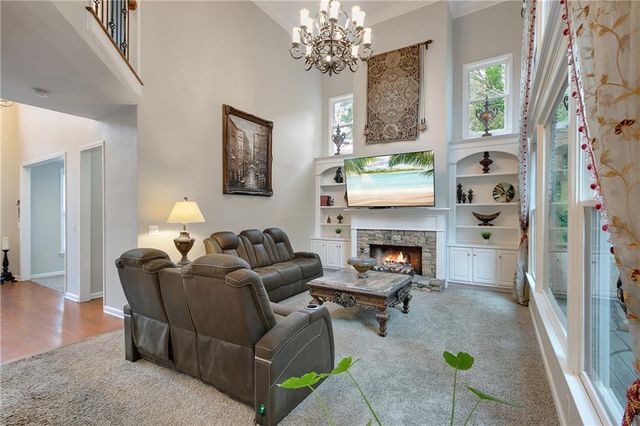 5455 Woodrun Lane, Alpharetta, GA 30005