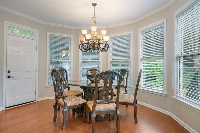 5455 Woodrun Lane, Alpharetta, GA 30005