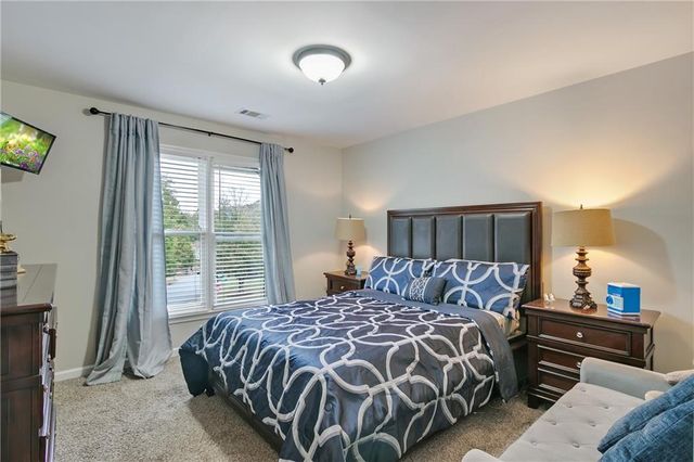 5455 Woodrun Lane, Alpharetta, GA 30005