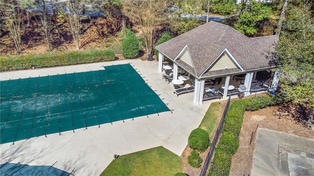 5455 Woodrun Lane, Alpharetta, GA 30005