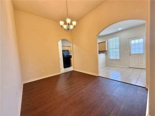 801 Summit Chase Road, Bentonville, AR 72712