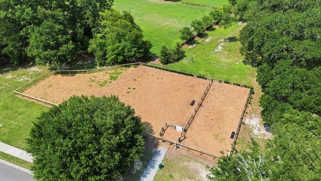 425 Ribbon Road, Summerville, SC 29483