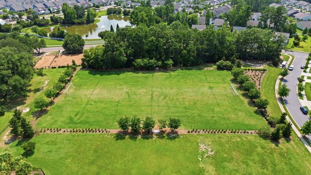 425 Ribbon Road, Summerville, SC 29483