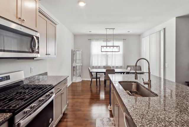 425 Ribbon Road, Summerville, SC 29483