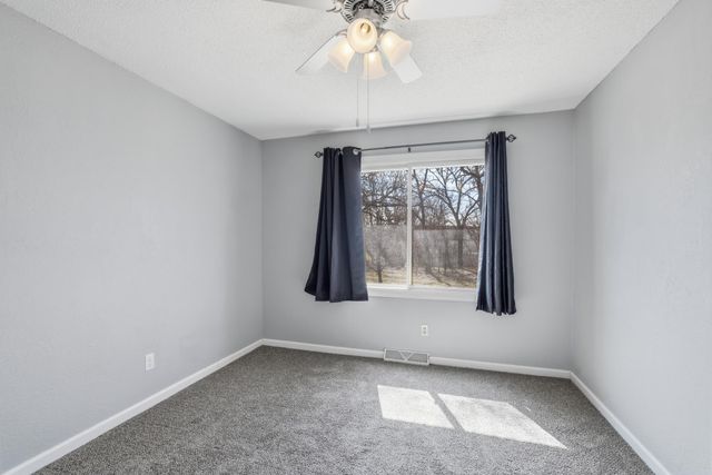 1900 Coon Rapids Boulevard NW 4, Coon Rapids, MN 55433