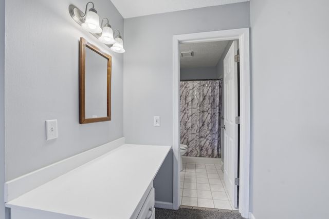 1900 Coon Rapids Boulevard NW 4, Coon Rapids, MN 55433