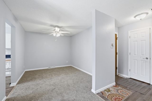 1900 Coon Rapids Boulevard NW 4, Coon Rapids, MN 55433