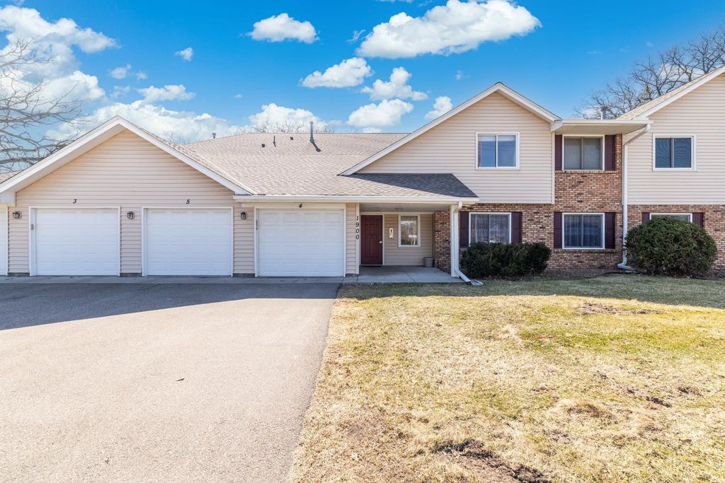 1900 Coon Rapids Boulevard NW 4, Coon Rapids, MN 55433